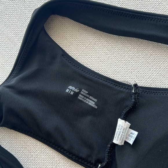 AERIE Black Scoop Bikini Top - Picture 8 of 9